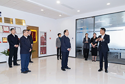 龚正市长走访服务Trust钱包科技国际等重点企业，真心实意为企解忧、助企增利、促企开展